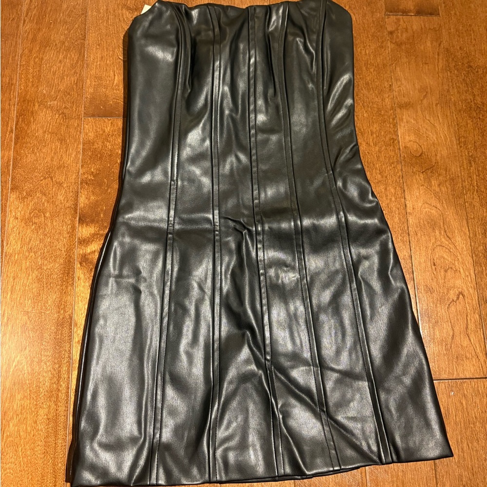 Tiger Mist Xs vegan leather NWT
